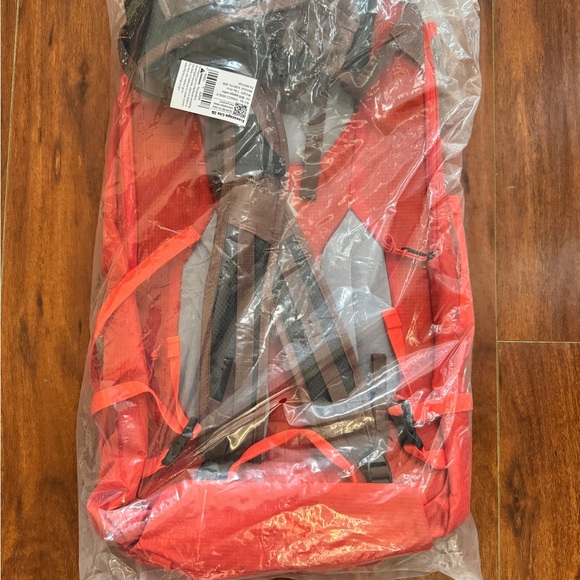 Freescape Lite 26 Orange Backpack - Picture 3 of 12